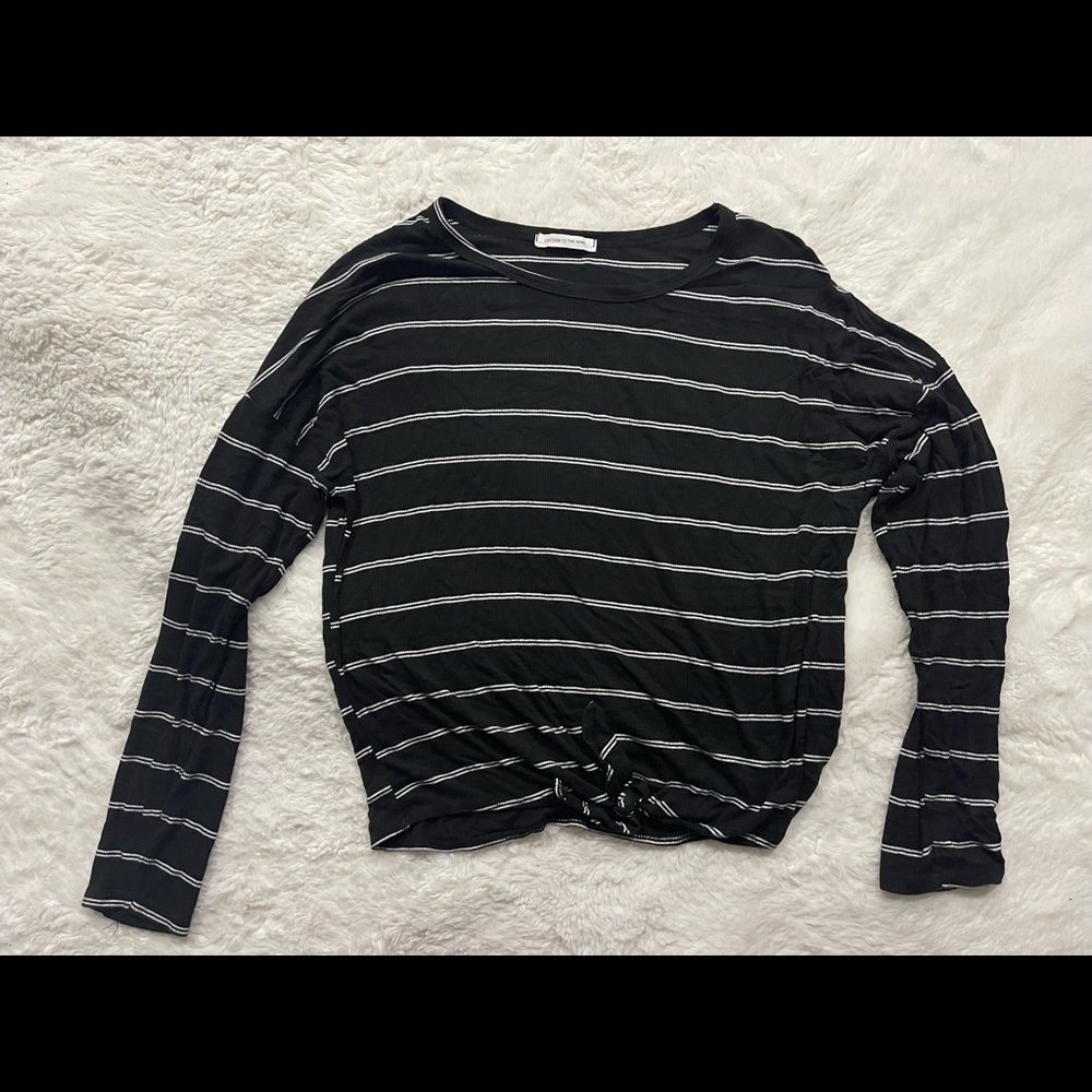 Black and white stripped long sleeve shirt